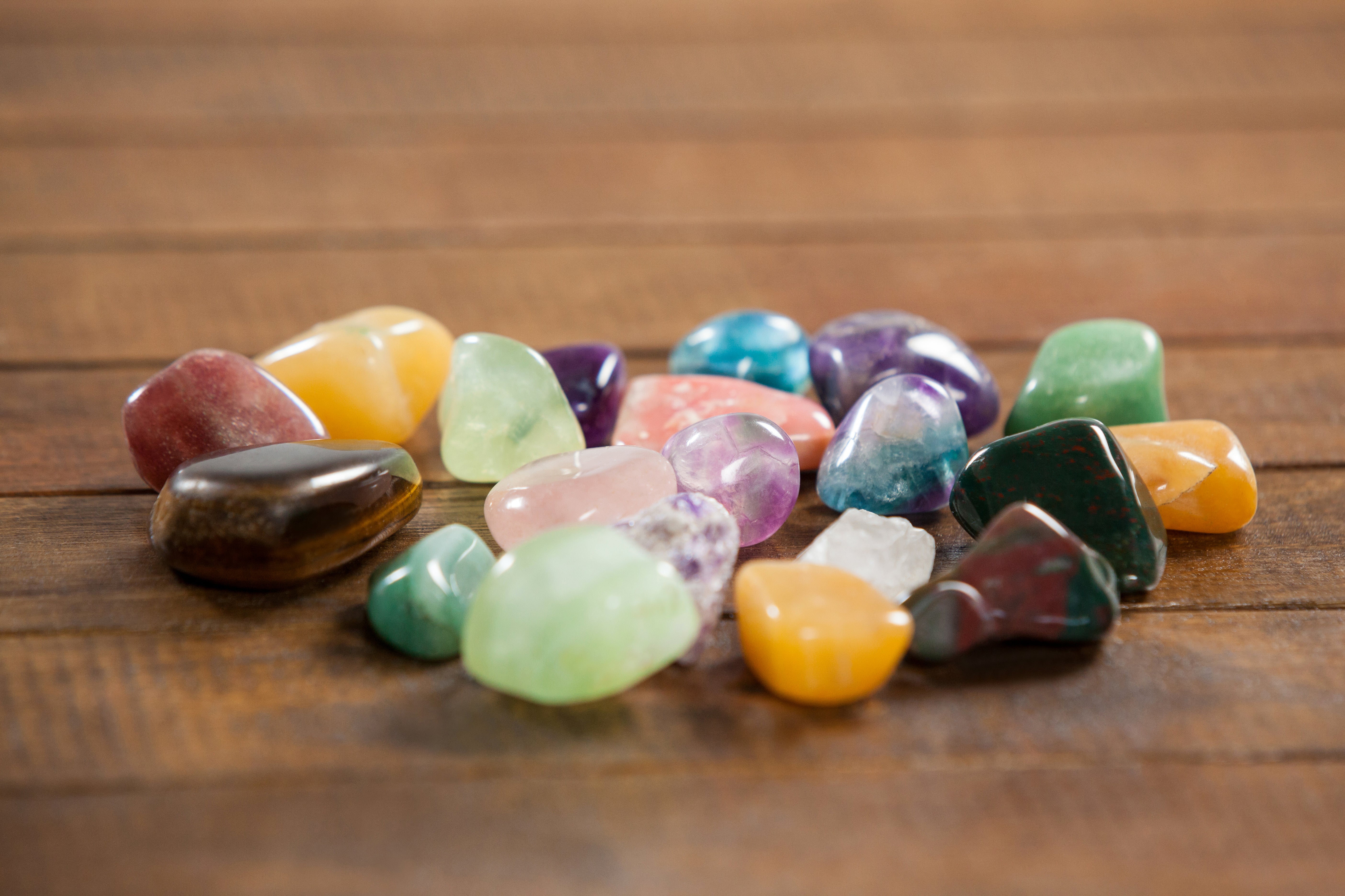 Difference Between Treated and Untreated Gemstones: What Every Buyer Should Know