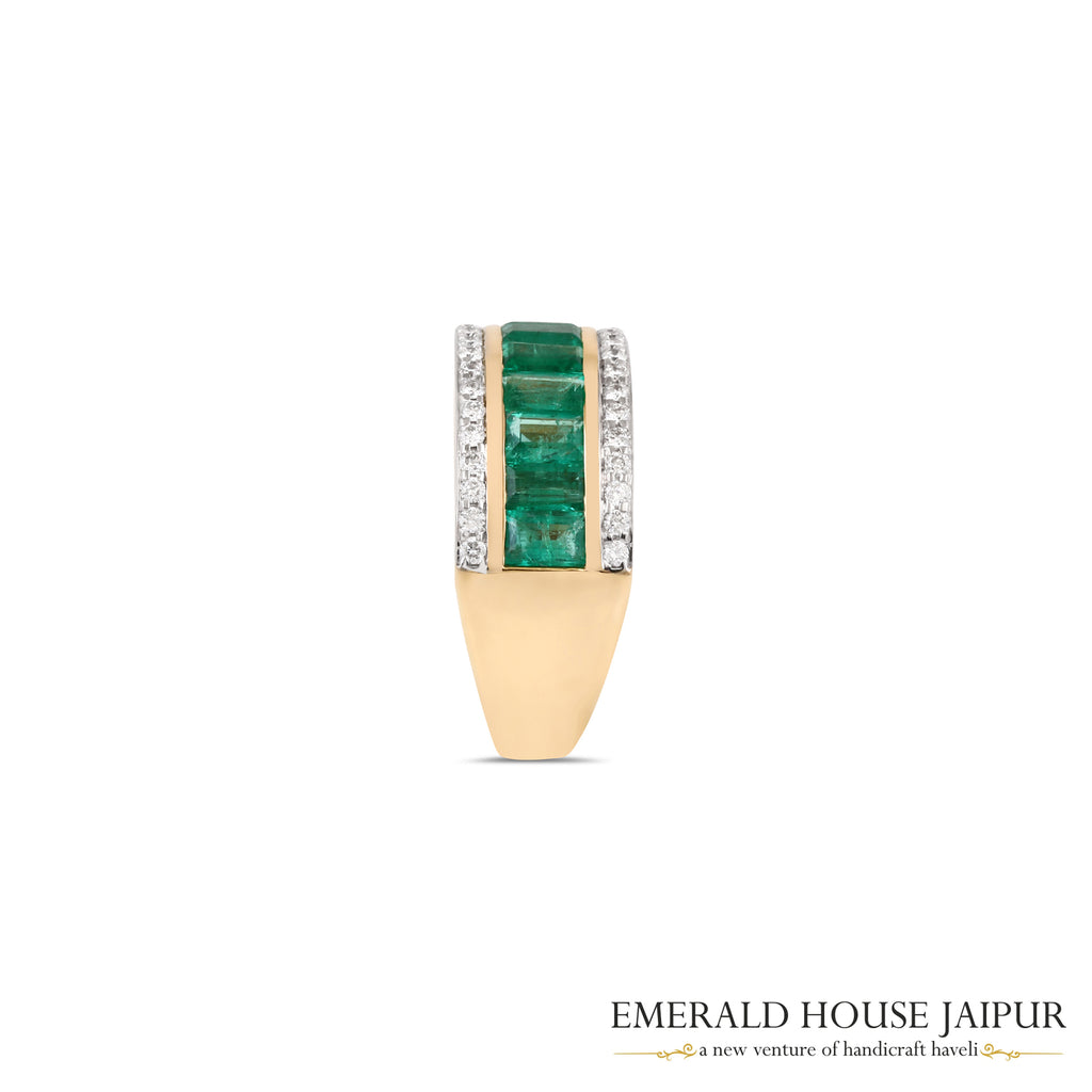 Rectangular Step-Cut Emerald & Round Brilliant-Cut Diamond Band Ring in 18K Yellow Gold