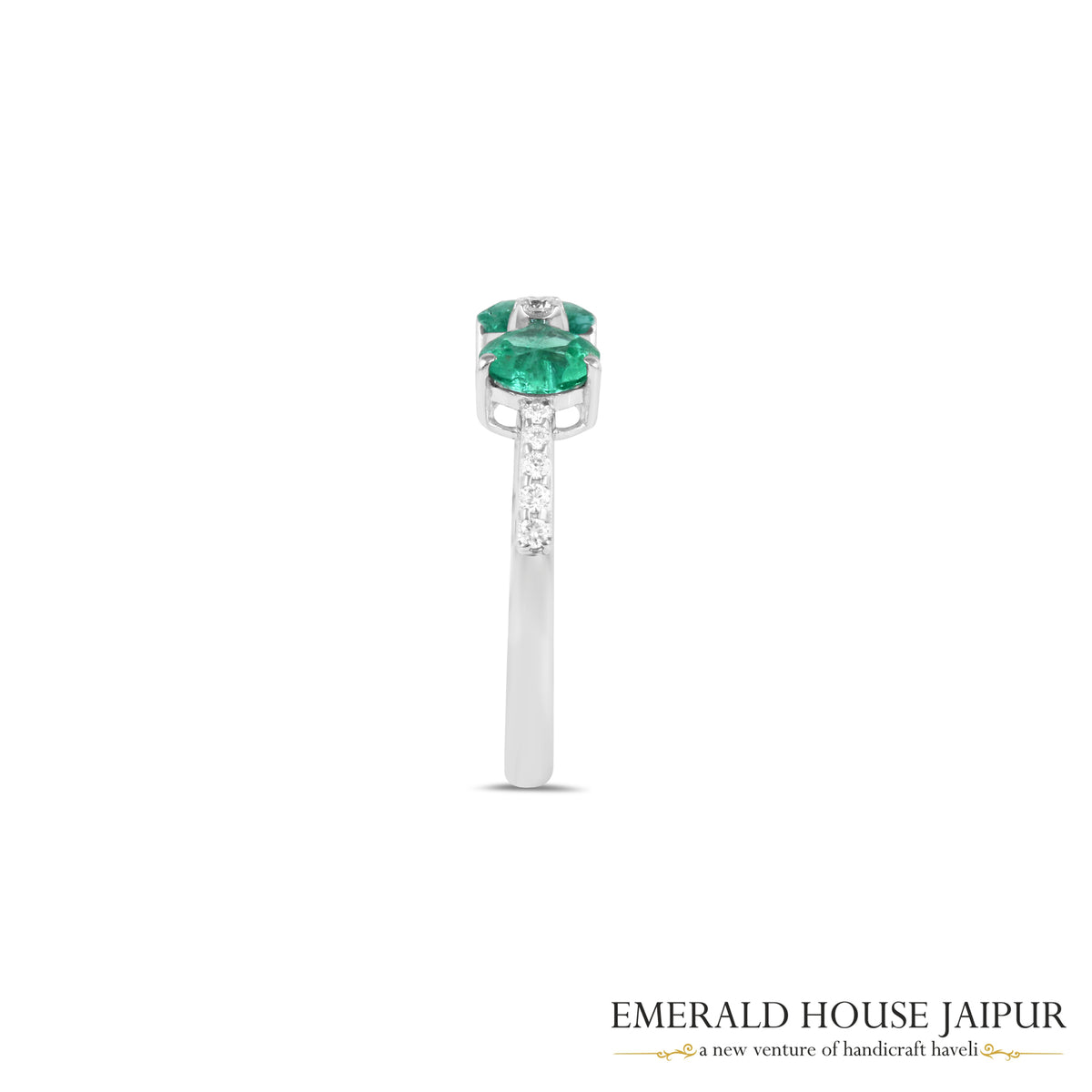 Heart-Shaped Emerald & Round Brilliant-Cut Diamond Toi et Moi Ring in 18K White Gold