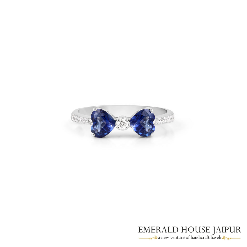 Heart-Shaped Blue Sapphire & Round Brilliant-Cut Diamond Toi et Moi Ring in 18K White Gold