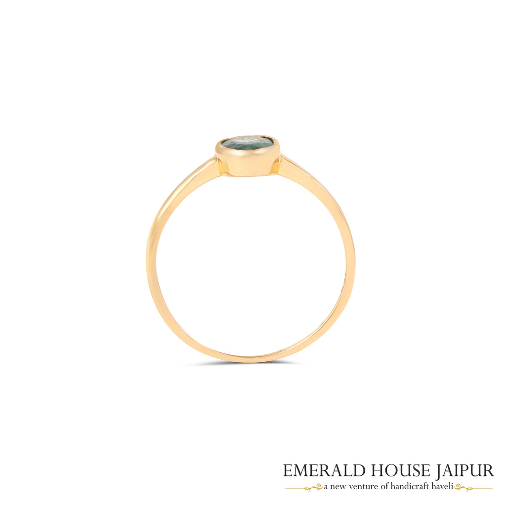 Zambian Oval Emerald Ring in 18k Yellow Gold