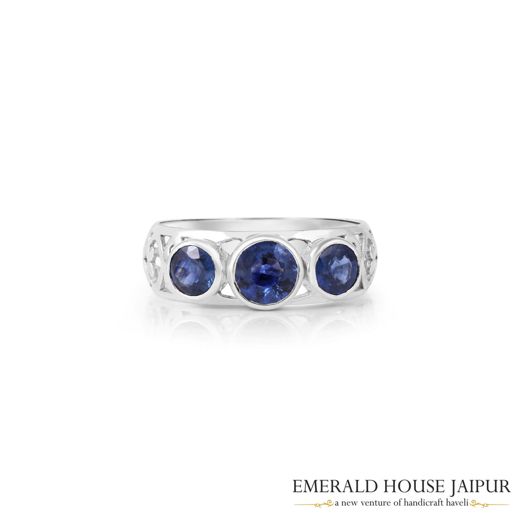 Thai Rounds Blue Sapphire Ring In 18K White Gold