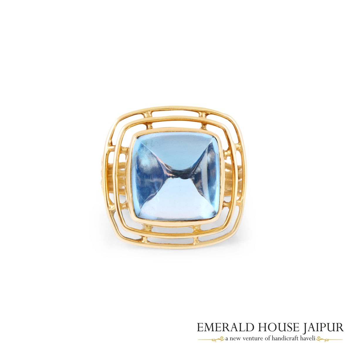 Brazilian Sugarloaf Blue Topaz Ring In 18K Yellow Gold