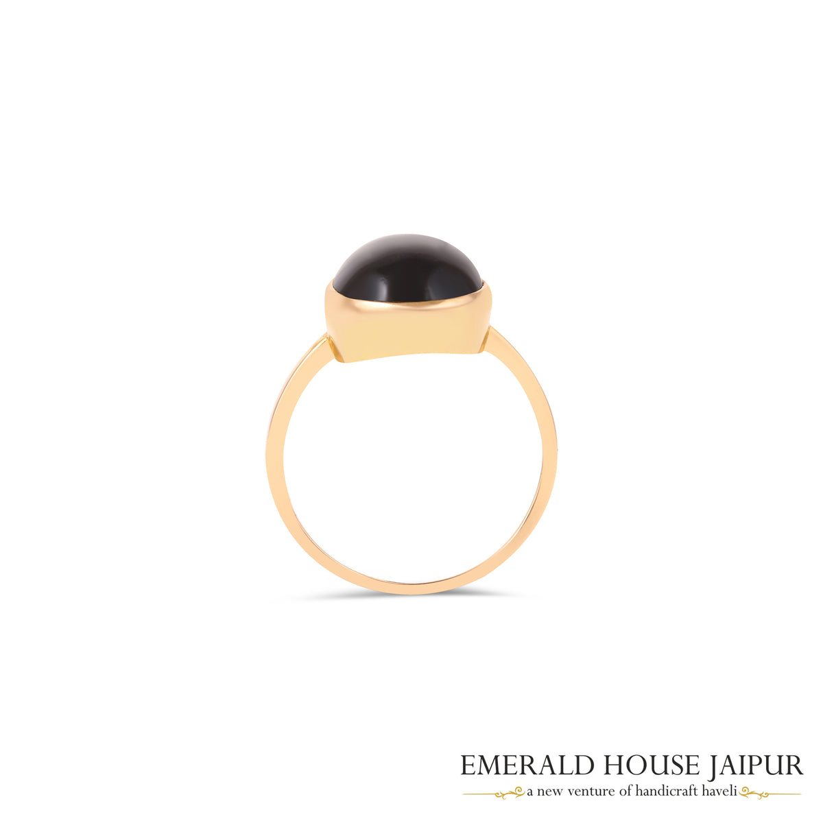 Indian Oval Black Star Ring In 18K Yellow Gold